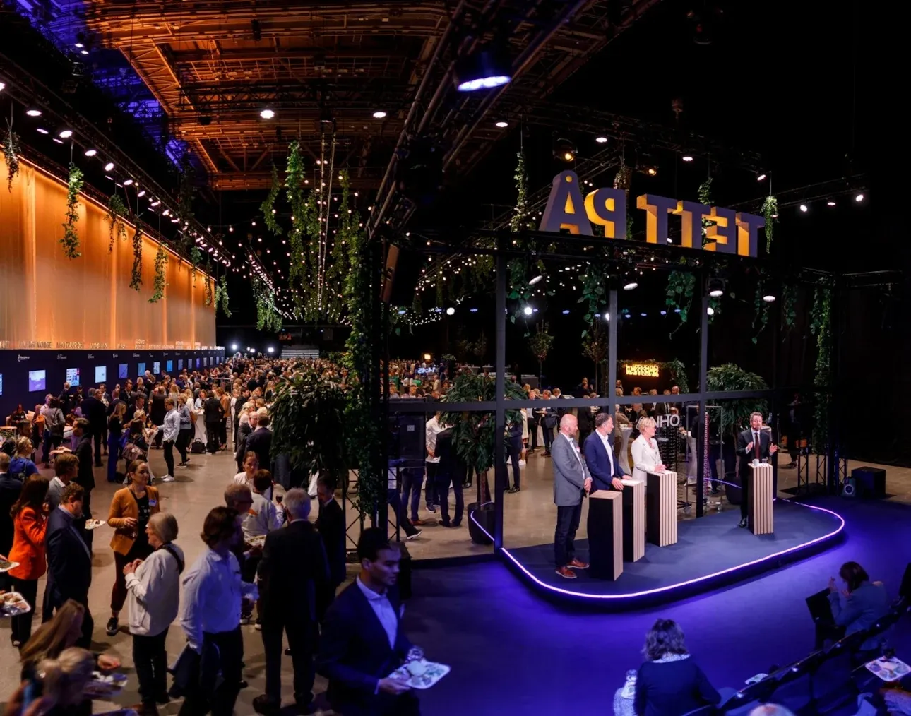 LO og NHO samler seg: Vil presse fram brede politiske løsninger