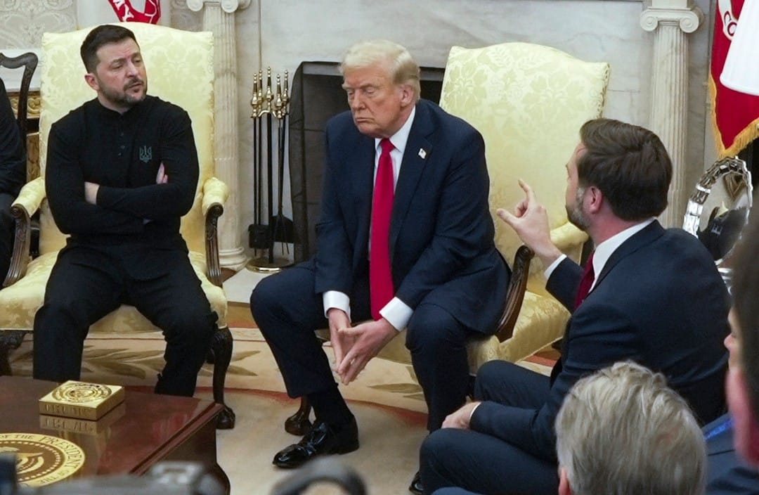 Trump stiller ultimatum: Krever Donbas for sikkerhetsgarantier